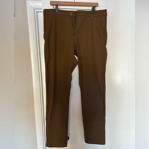 lululemon Commission Men’s Pants - Army Brown